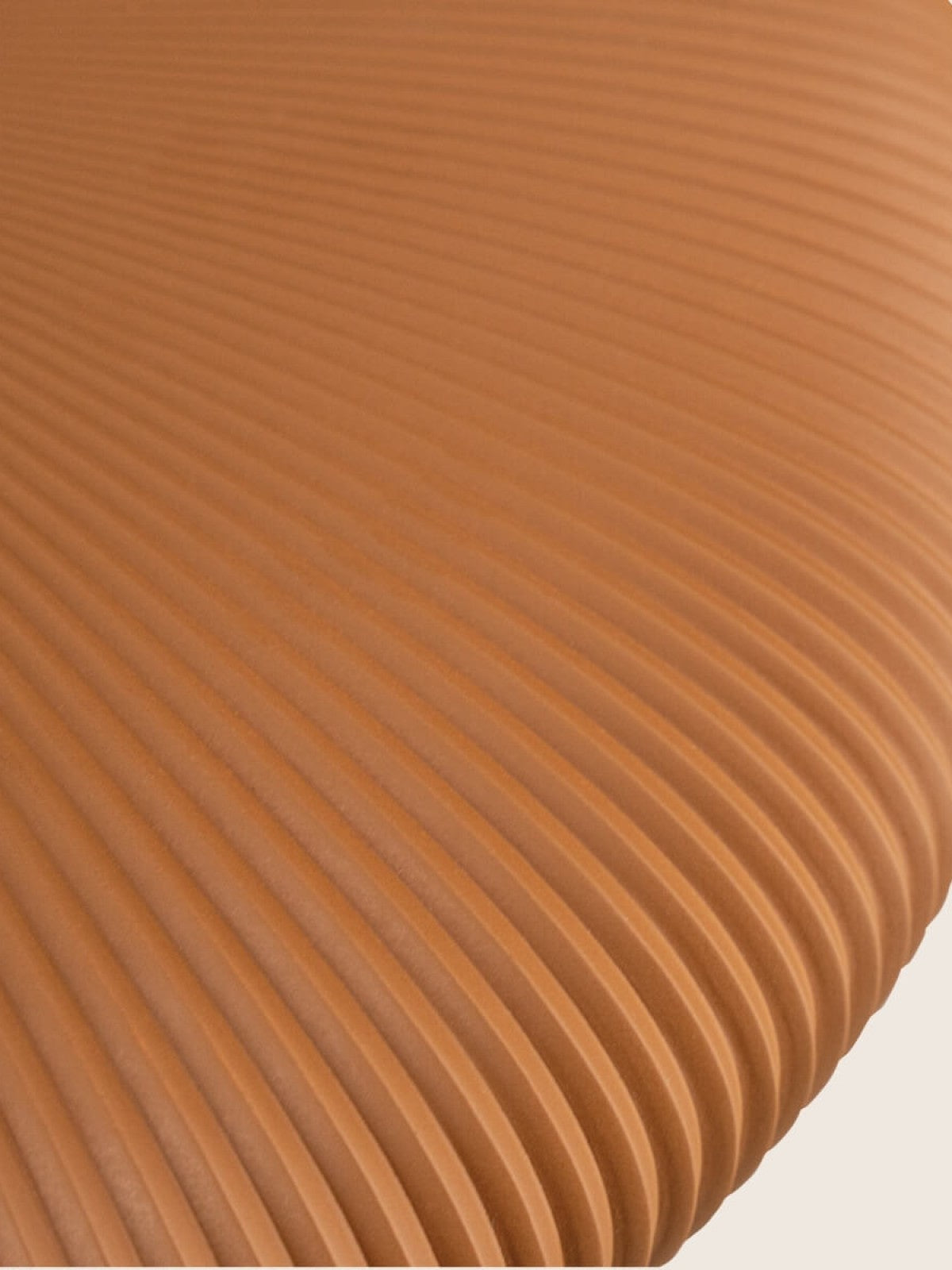 SANDY BLACK CLAY