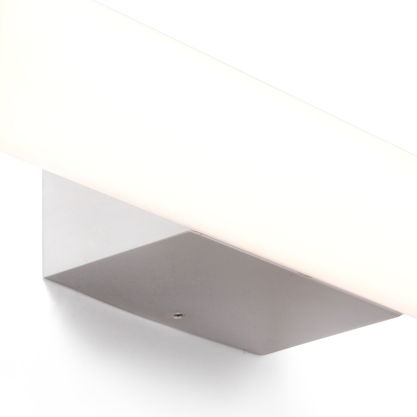 VOLGA 900 Chrome wall lamp 18W